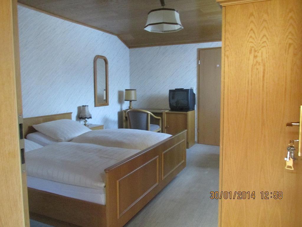 Hotel Schauenburg Tholey Δωμάτιο φωτογραφία